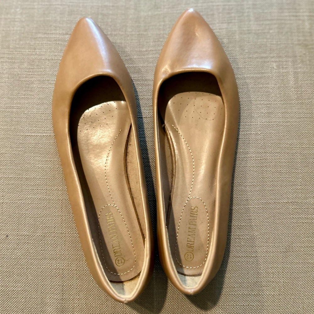 Dream Pairs Women's Tan Flats